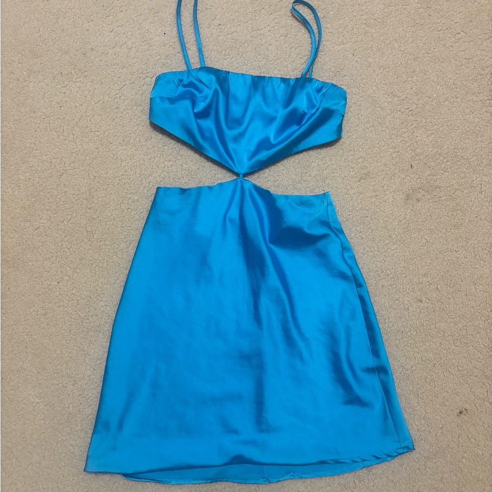 Elegant Blue Cut-Out Dress